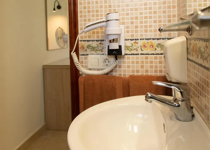 Affittacamere Magec 2*